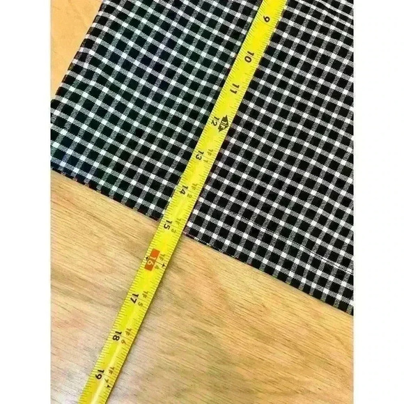 Forever 21 Checkered Mini Skirt Size Small - Picture 4 of 6